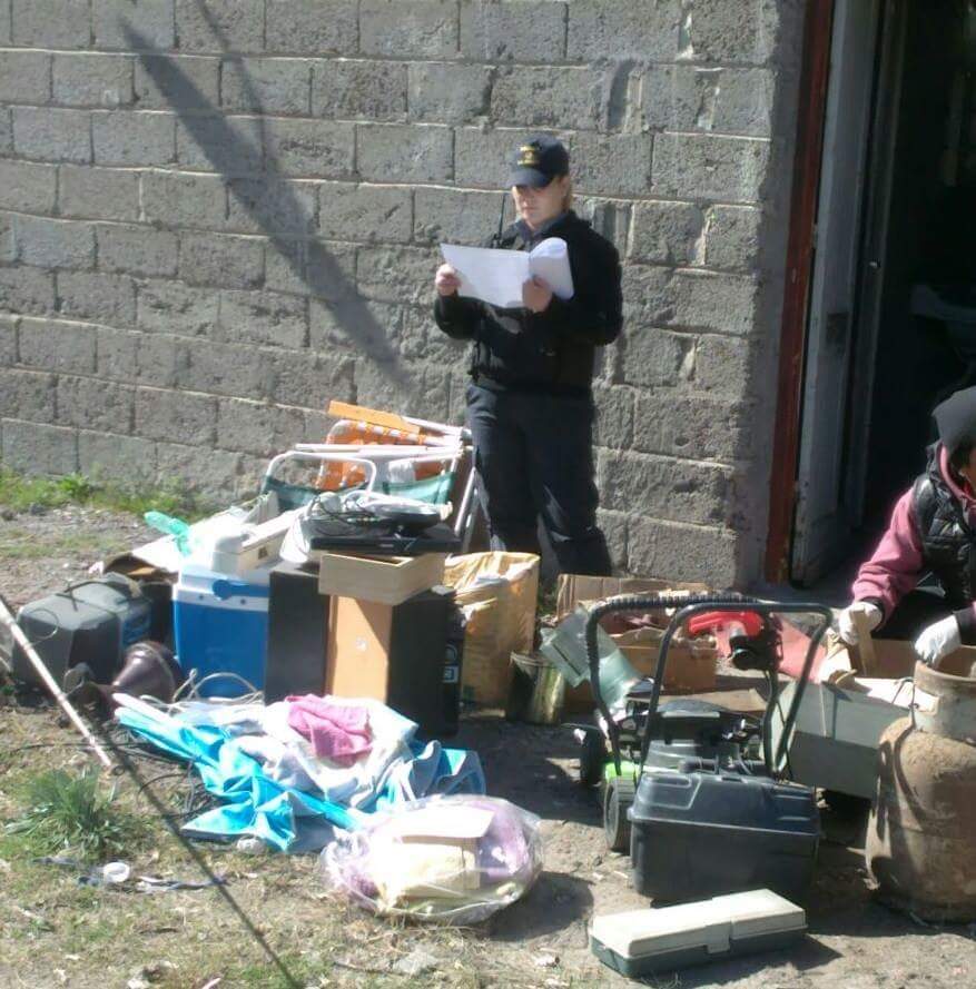 Realizaron seis allanamientos simultáneos en El Cóndor por casos de robo