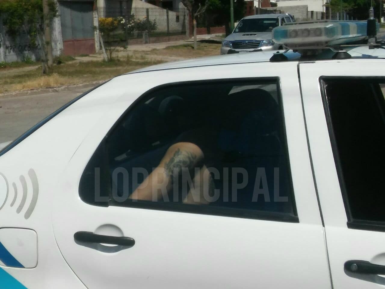 Armados robaban una casa de Viedma, pero fueron detenidos justo en el hecho