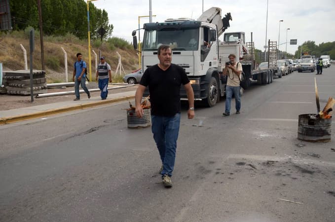 «El gobierno provincial que tenemos es profundamente autoritario y antidemocrático» manifestó Aguiar