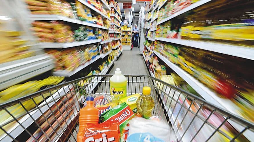 Pretenden por ley que los supermercados en Rio Negro tengan en sus góndolas un 20% de producción local