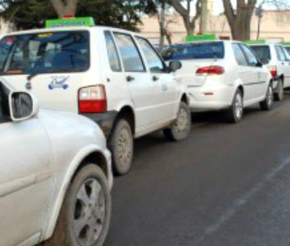 Asaltaron nuevamente a un taxista en el barrio Lavalle