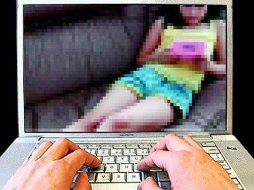 Por tenencia de pornografía infantil imputaron a un hombre de Viedma