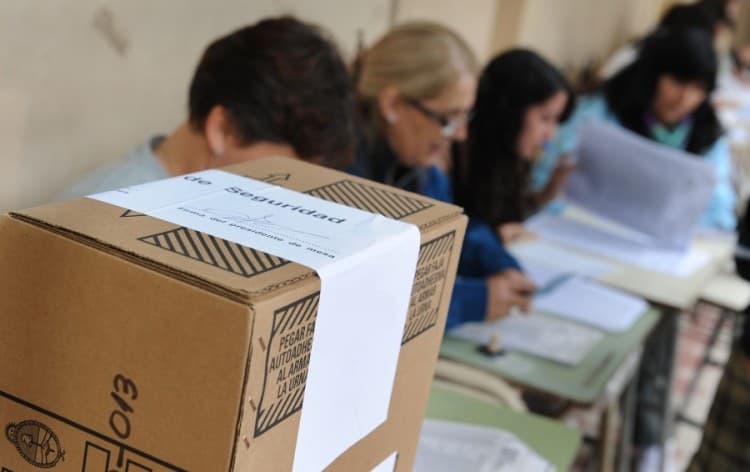 Más de 9 mil jóvenes están habilitados para votar el 13 de agosto en las PASO