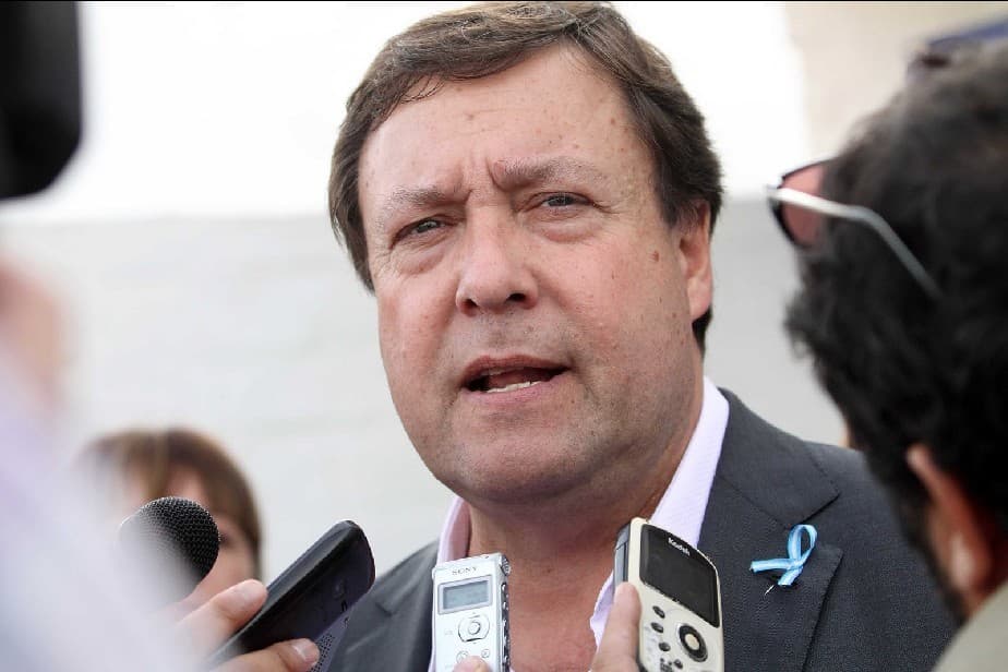 «Lo que vamos a plantear es el 15 por ciento más la reapertura en septiembre»