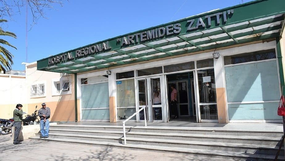 Hace más de dos meses los cocineros del hospital Zatti no cobran sus salarios