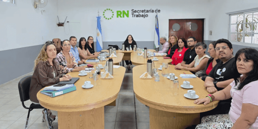 UnTER quiere Paritarias ya, no el 29 de septiembre y podría haber paro docente en los próximos días